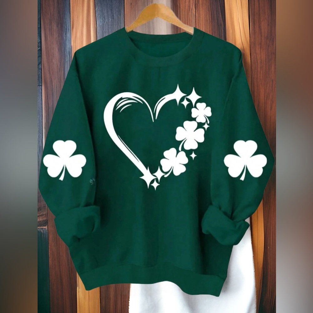 Women’s Green White Heart Shamrock Graphic Long Sleeve Crew Neck Sweatshirt NEW
